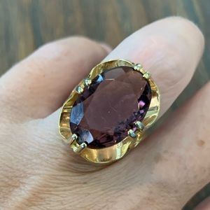 Vintage Ring 18k gold filled with purple stone